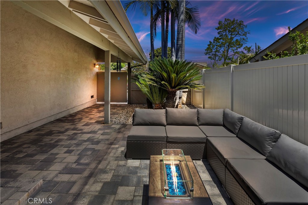 2915 Persimmon