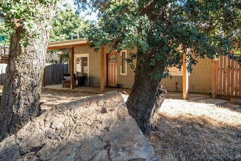 4025 Antlers Dr Julian CA 92036
