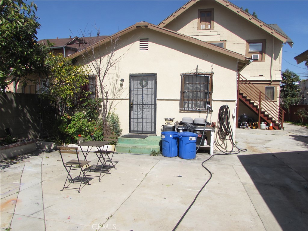 Properties 1 2956 W 15th Street