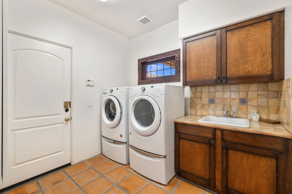 Alpine Village/Pyn P - Residential