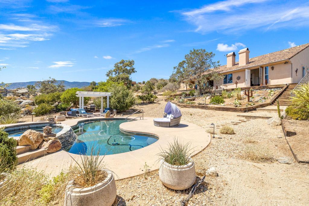 Alpine Village/Pyn P - Residential