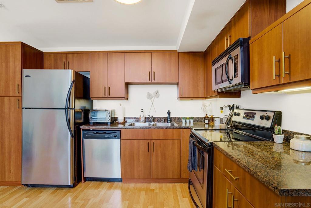 Downtown - Residential Lease