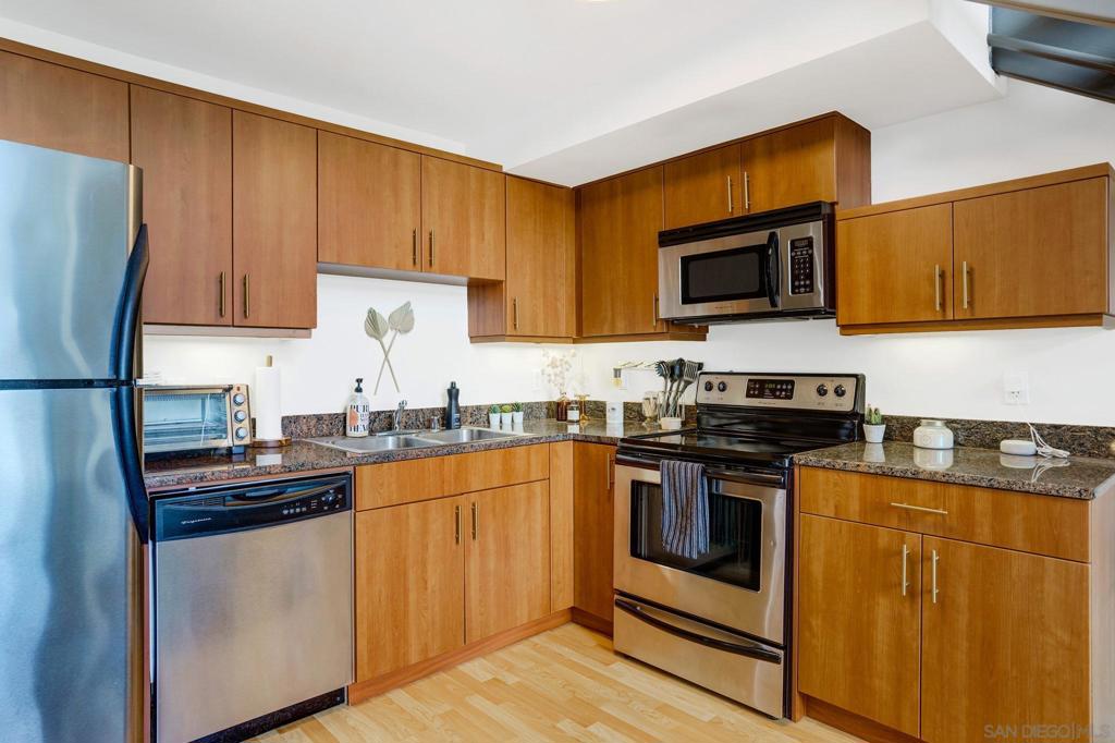 Downtown - Residential Lease