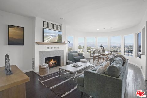 Photo of 1850 San Jacinto Street, Los Angeles, CA 90026 (MLS # 26656351)