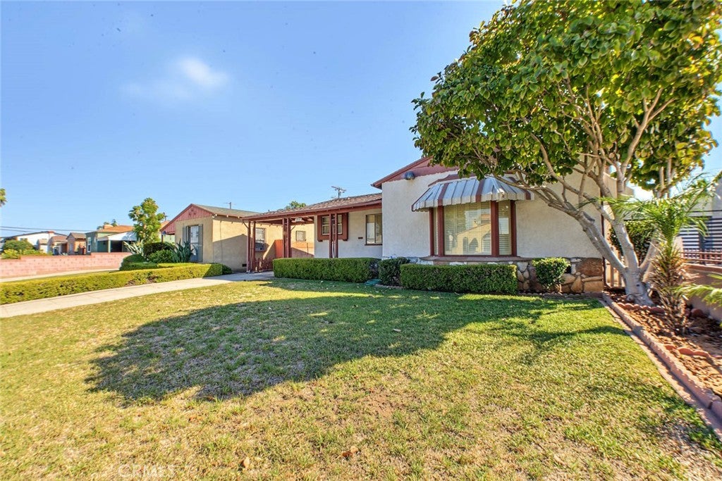 1438 W 94th Street
