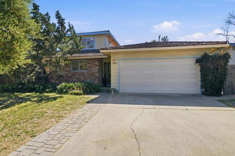 Photo of 6128 Rainbow Drive, San Jose, CA 95129 (MLS # ML82039713)