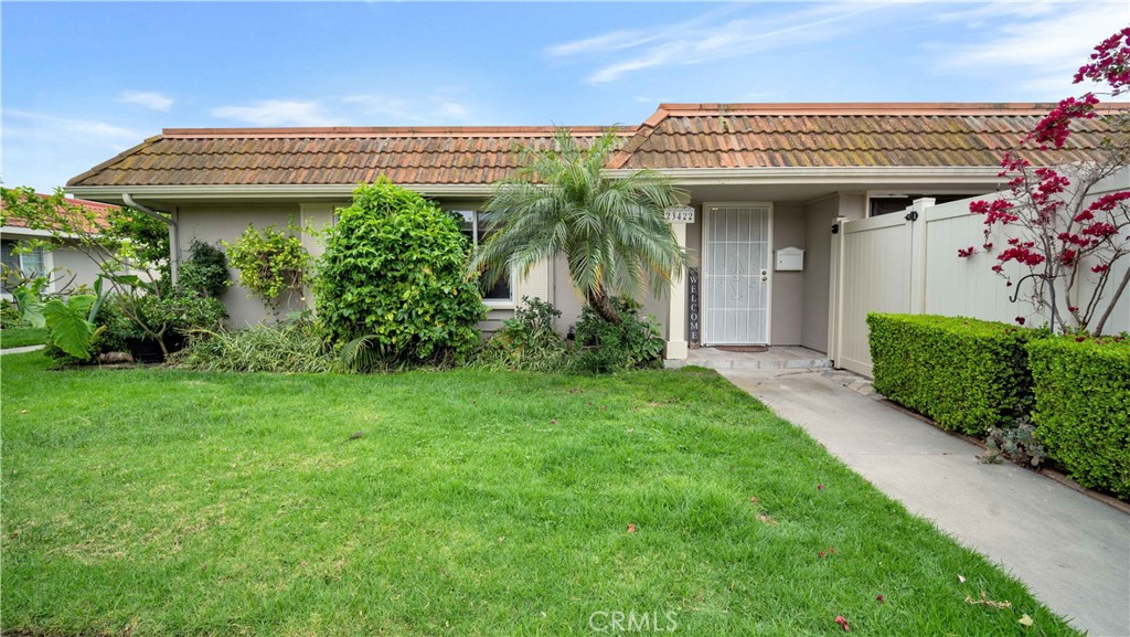 23422 Via San Martine