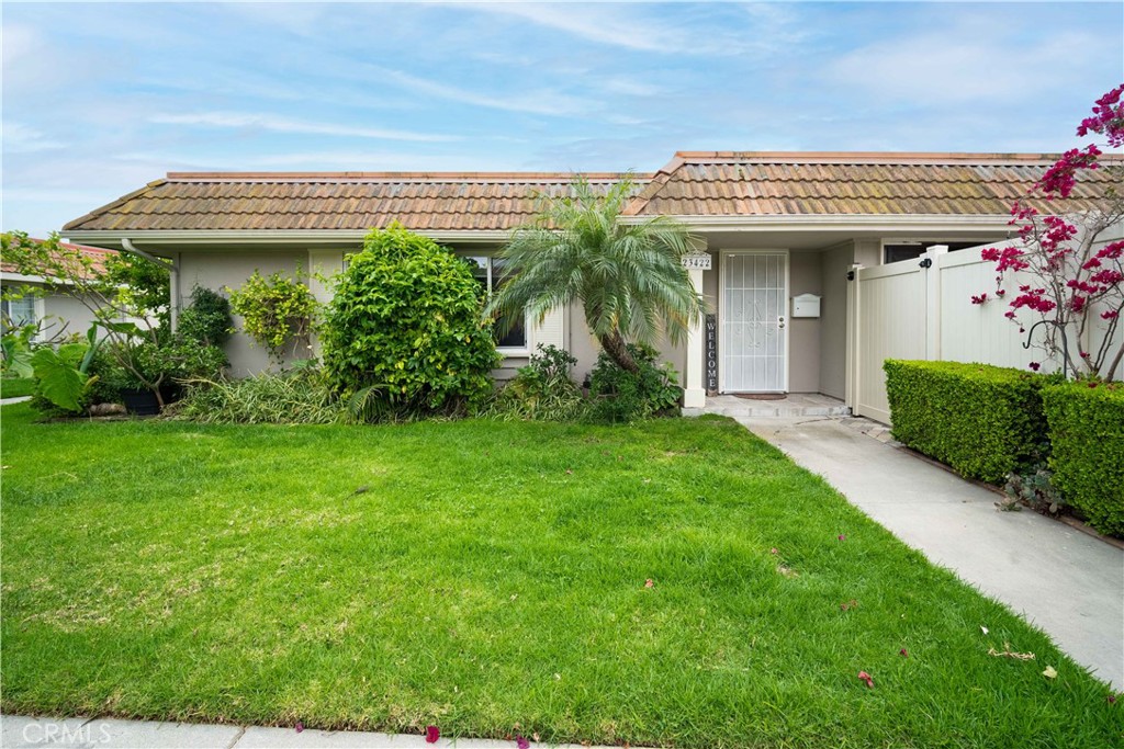 23422 Via San Martine