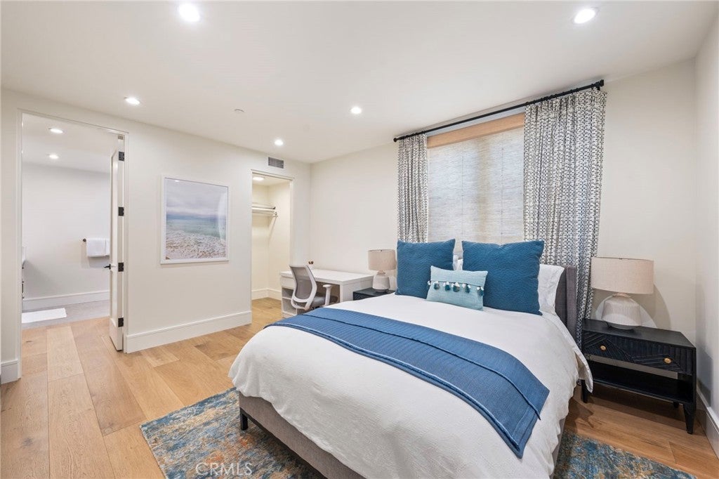 226 Poinsettia Avenue, Corona Del Mar, CA 92625 — MLS #NP26218587 — photo 27 of 75