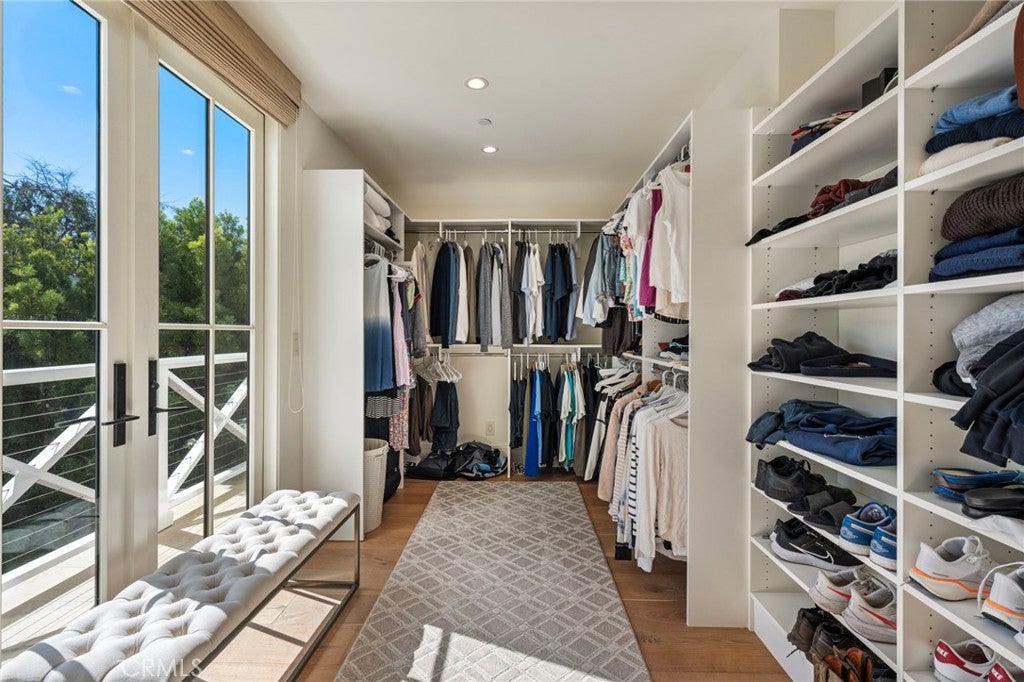 226 Poinsettia Avenue, Corona Del Mar, CA 92625 — MLS #NP26218587 — photo 37 of 75