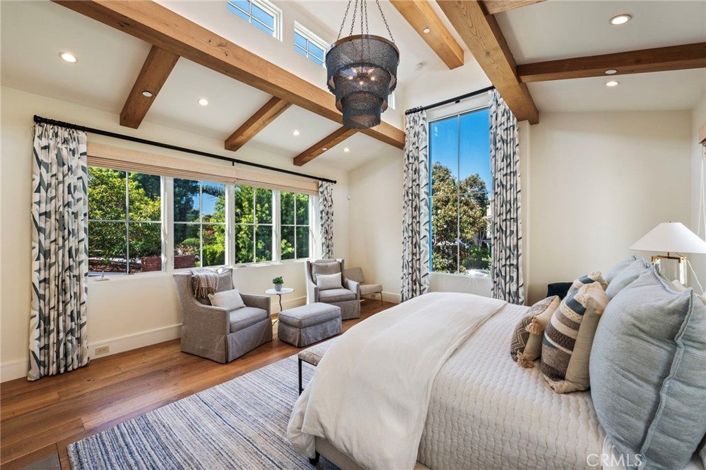226 Poinsettia Avenue, Corona Del Mar, CA 92625 — MLS #NP26218587 — photo 31 of 75