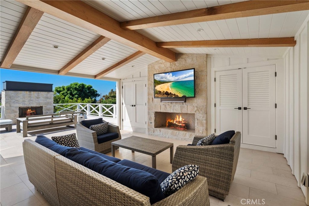 226 Poinsettia Avenue, Corona Del Mar, CA 92625 — MLS #NP26218587 — photo 51 of 75