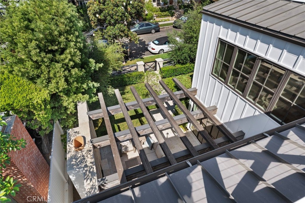 226 Poinsettia Avenue, Corona Del Mar, CA 92625 — MLS #NP26218587 — photo 55 of 75
