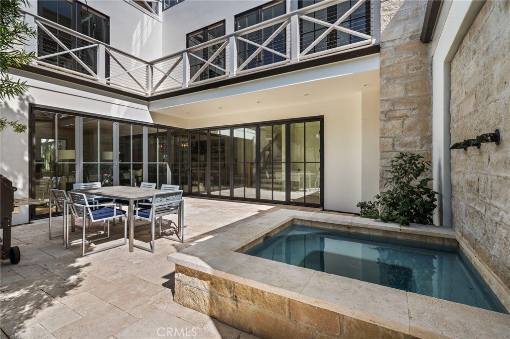 226 Poinsettia Avenue, Corona Del Mar, CA 92625 — MLS #NP26218587 — photo 61 of 75