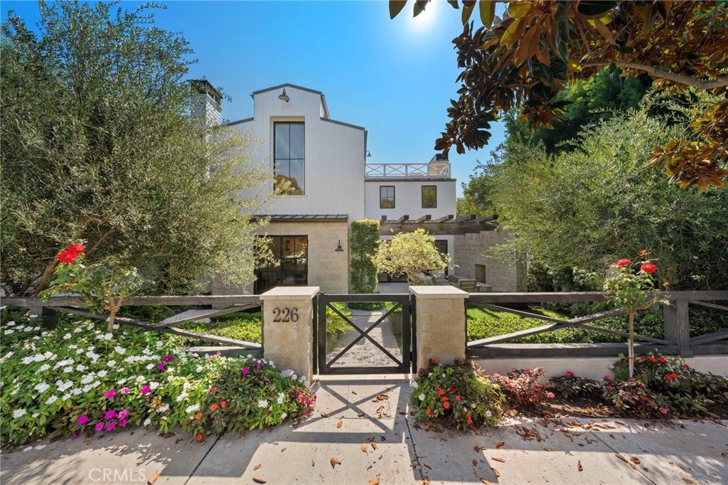 226 Poinsettia Avenue