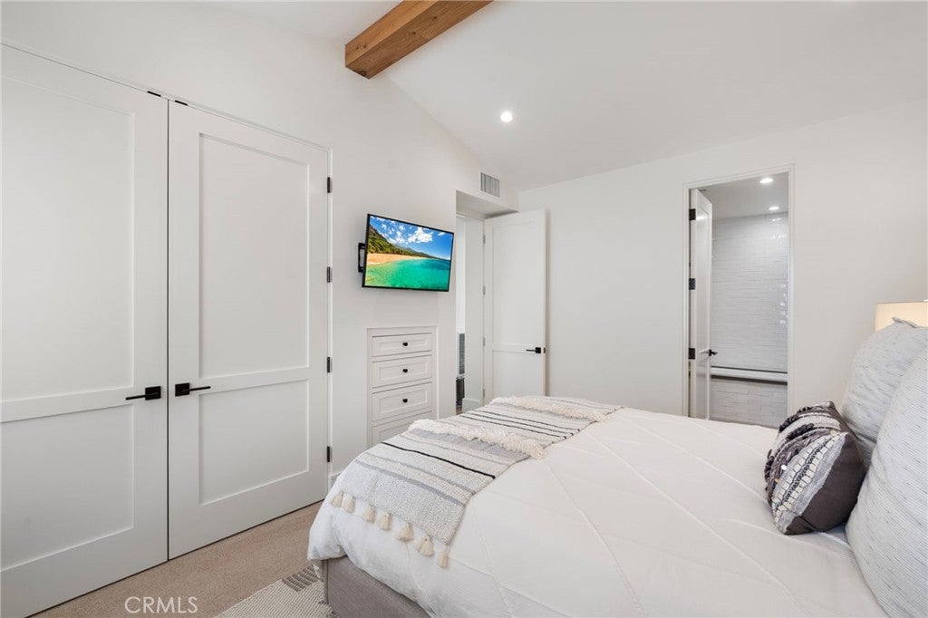 226 Poinsettia Avenue, Corona Del Mar, CA 92625 — MLS #NP26218587 — photo 47 of 75