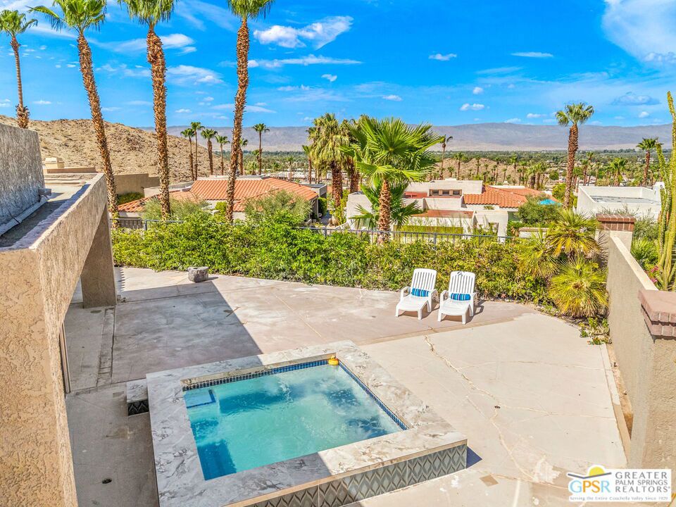 33 N Mirage Cove Drive
