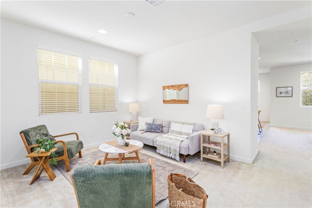 Photo of 6658 Sand Castle Pl Pl, Goleta, CA 93117 (MLS # OC25232201)