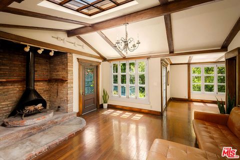 Photo of 6149 W Glen Holly Street, Los Angeles, CA 90068 (MLS # 26747449)