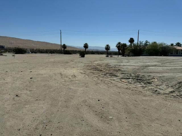 28360 Avenida La Vista