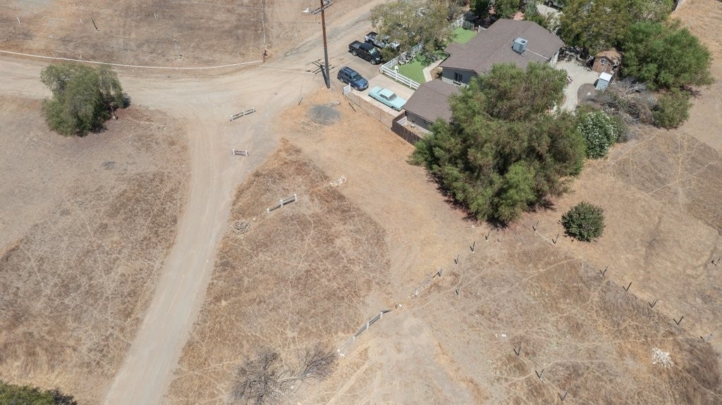 1 Mountain View Way