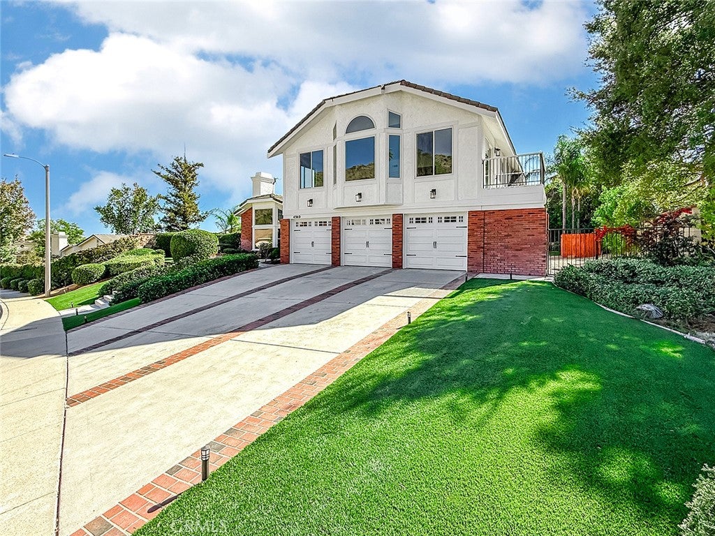 4940 Rock Castle Court