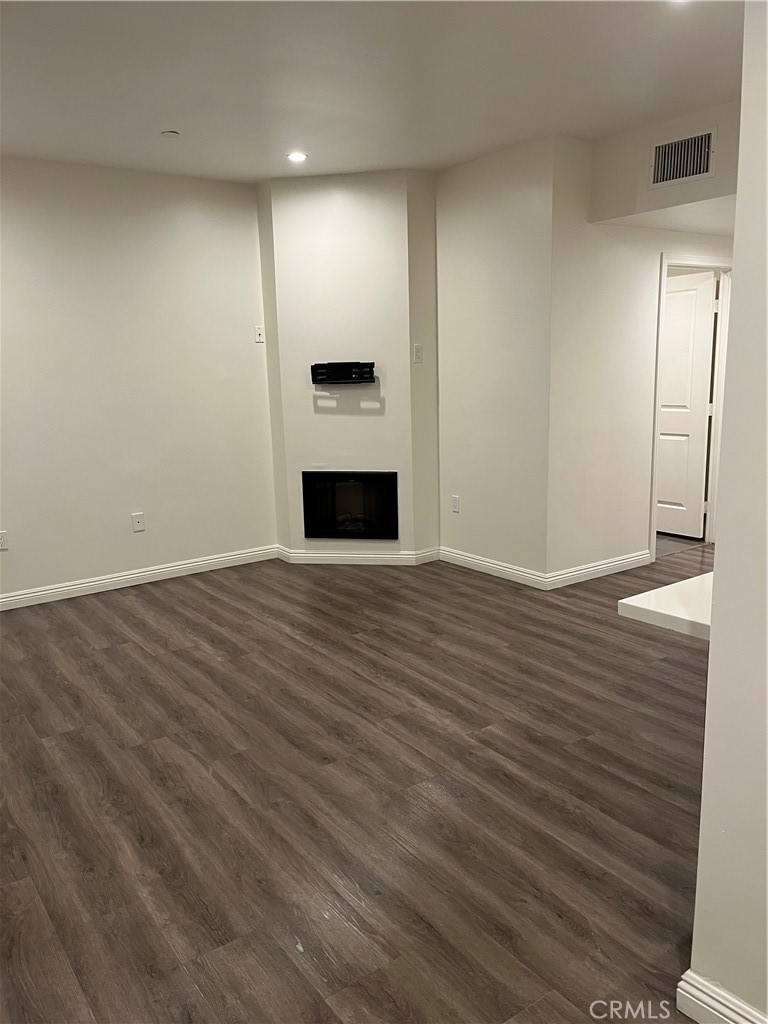 North Long Beach (NLB) - Residential Lease