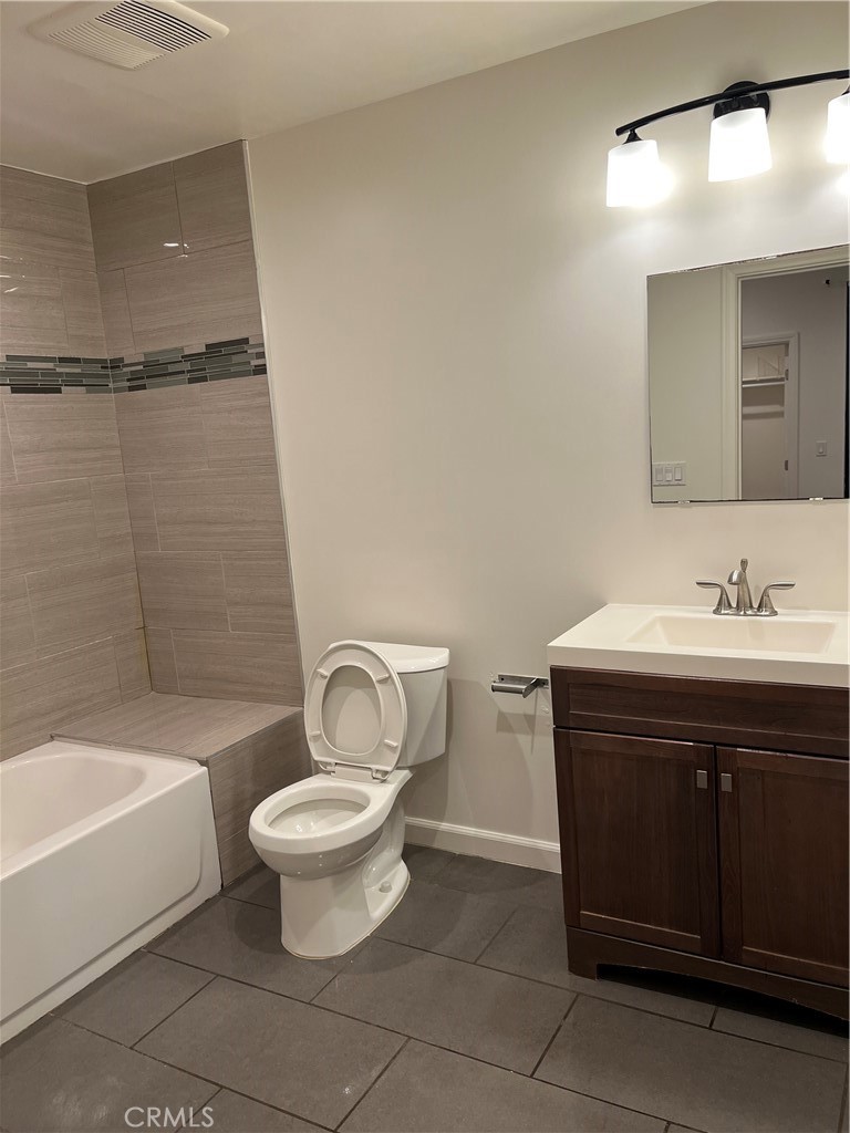 North Long Beach (NLB) - Residential Lease