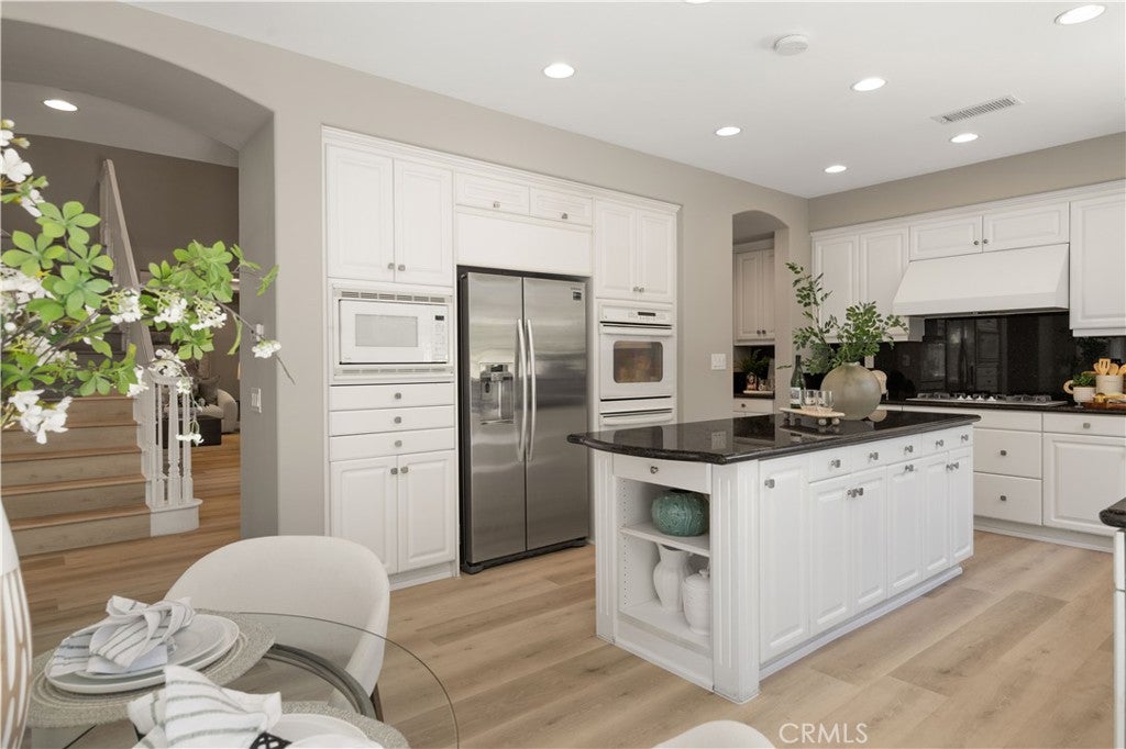 9 Modesto, Irvine CA 92602 - Photo 12