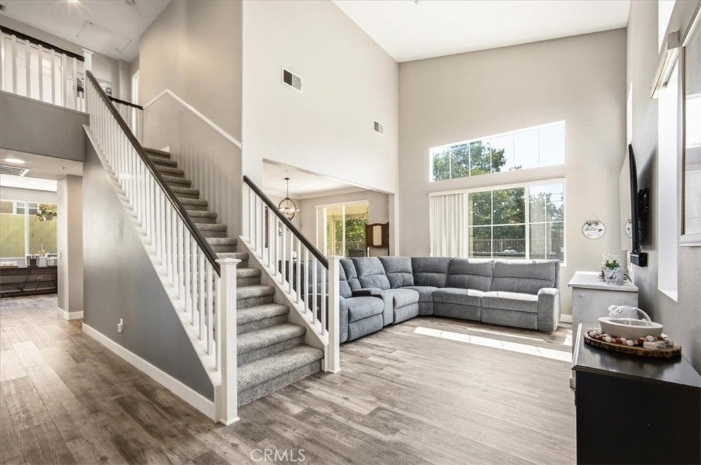 5065 Columbia