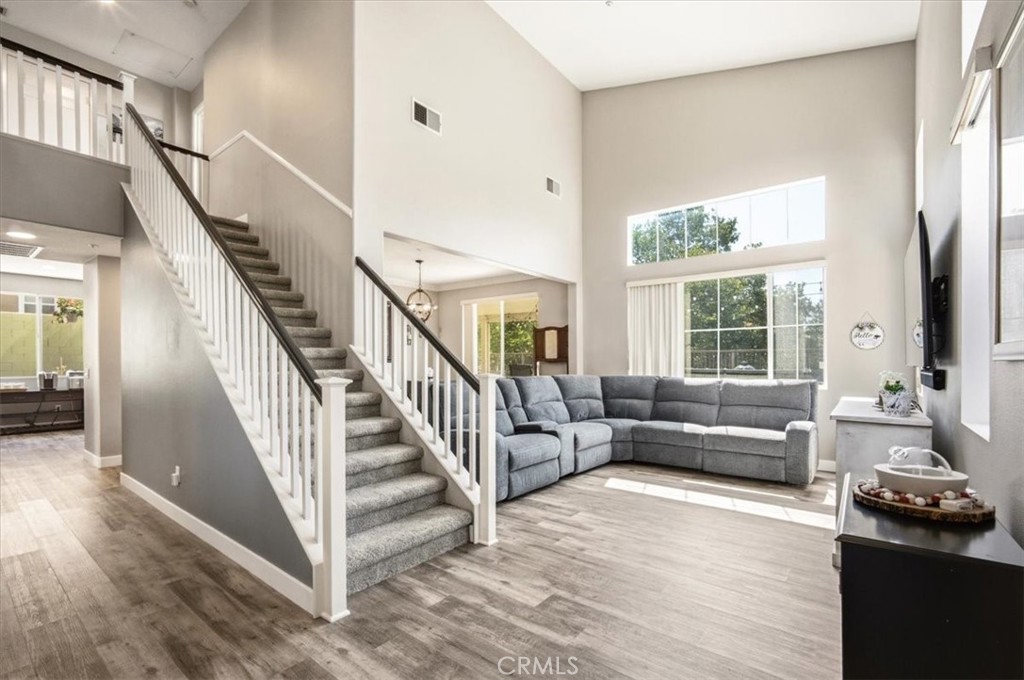 5065 Columbia