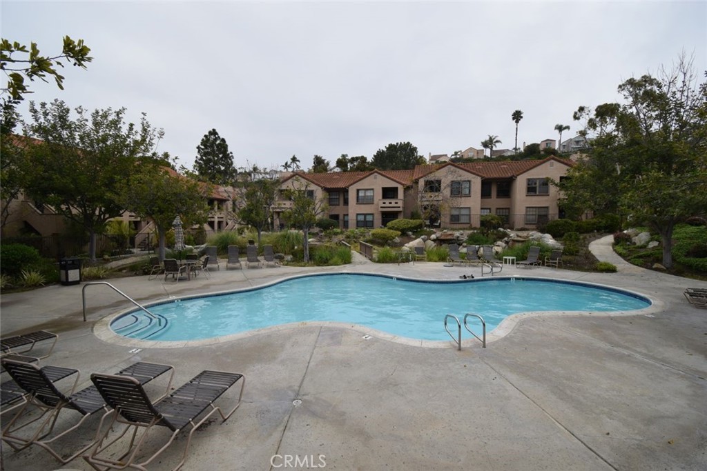 Vista Pacifica (VP) - Residential