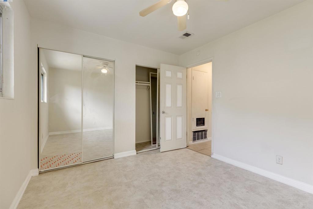 CONTRA LOMA ESTS - Residential