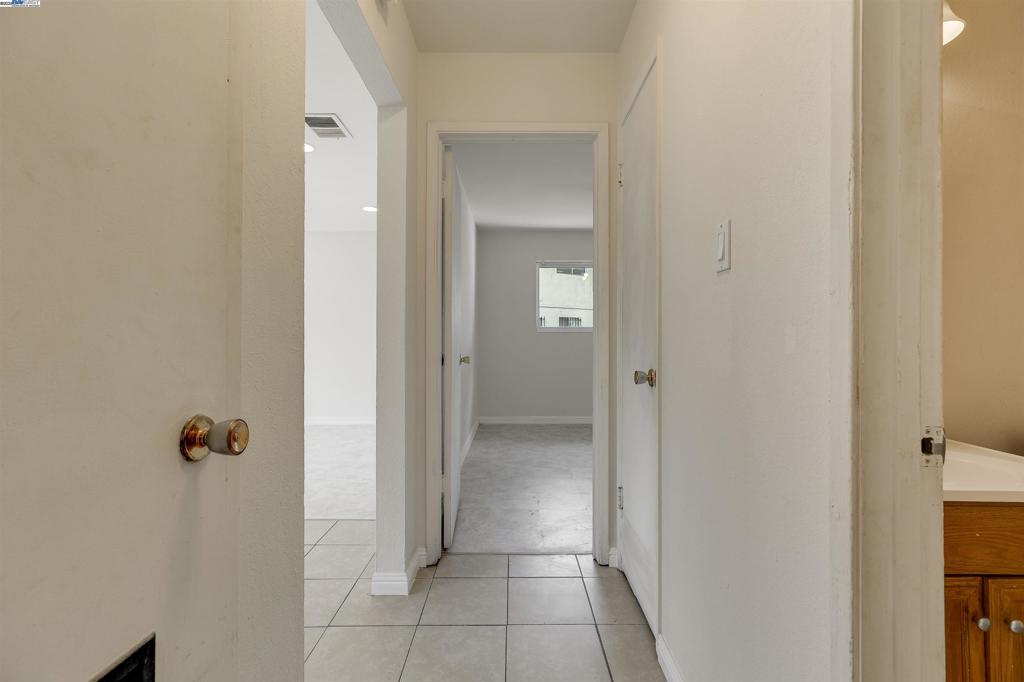 CONTRA LOMA ESTS - Residential