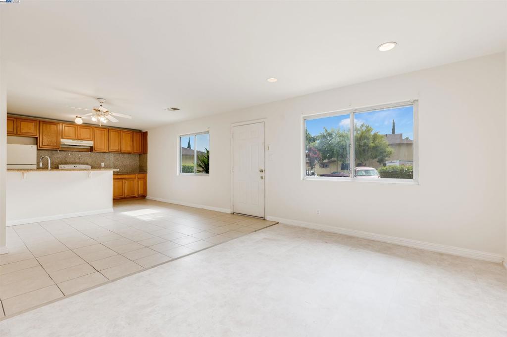 CONTRA LOMA ESTS - Residential