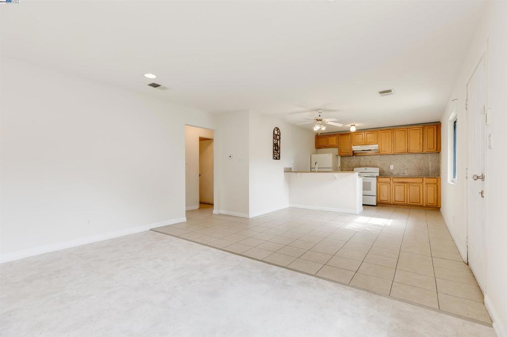 CONTRA LOMA ESTS - Residential