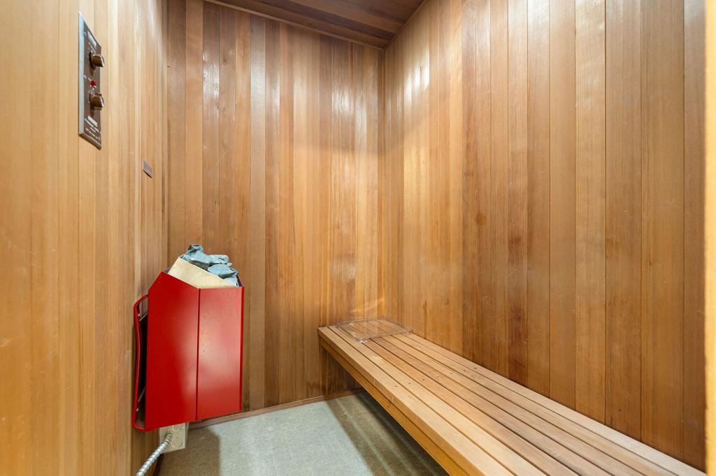 The Springs C.C. - Residential