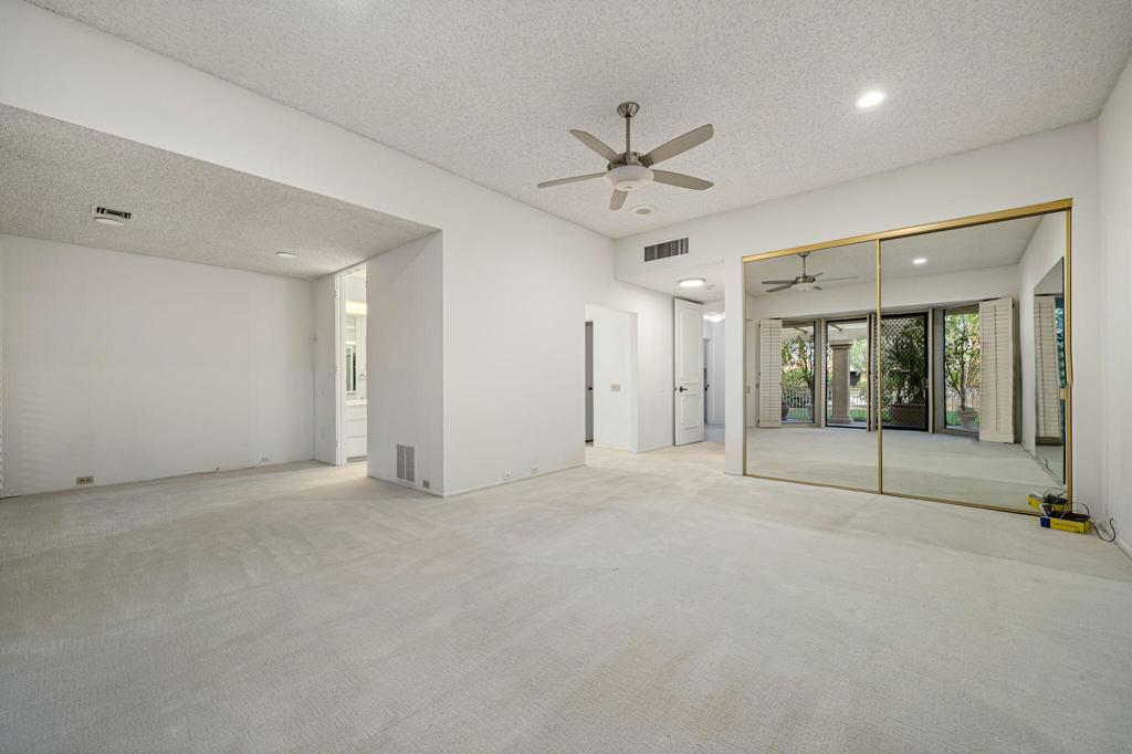 The Springs C.C. - Residential