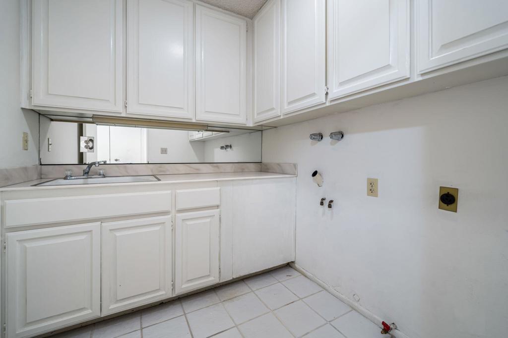 The Springs C.C. - Residential