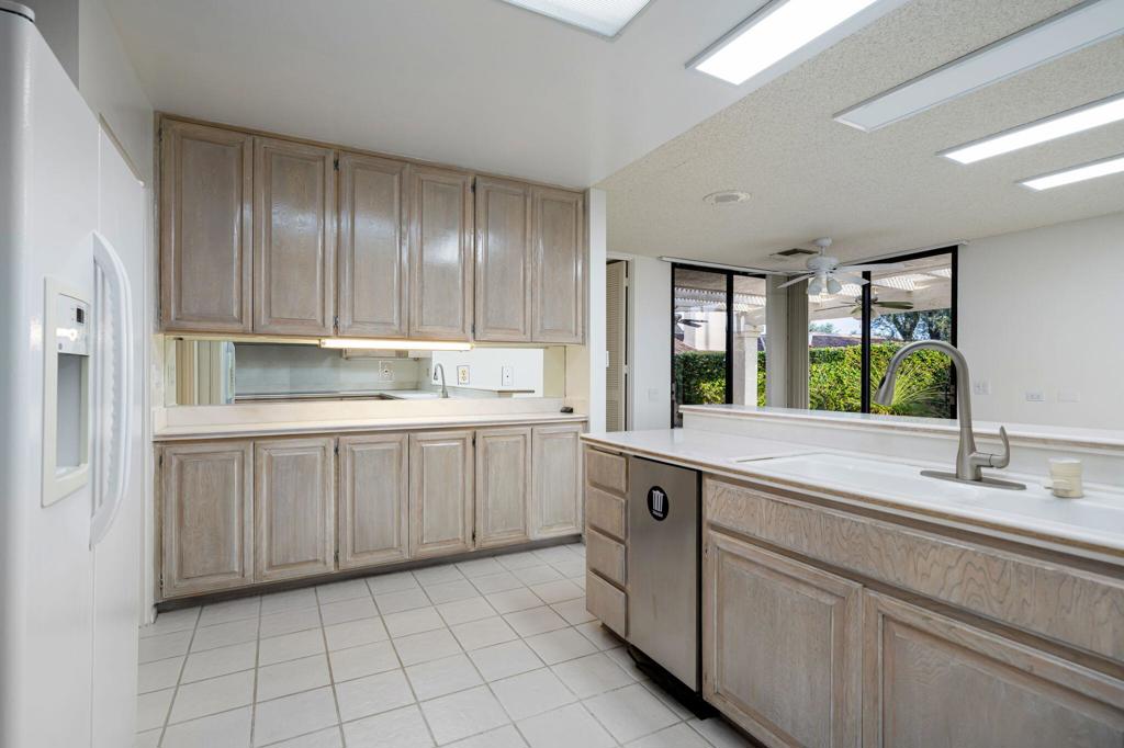 The Springs C.C. - Residential