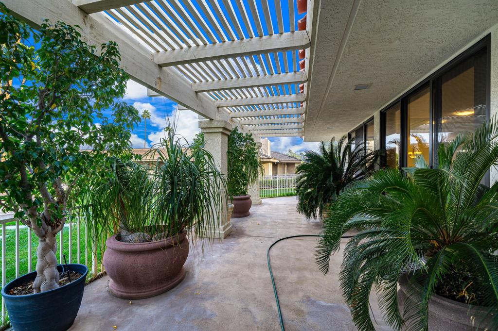 The Springs C.C. - Residential