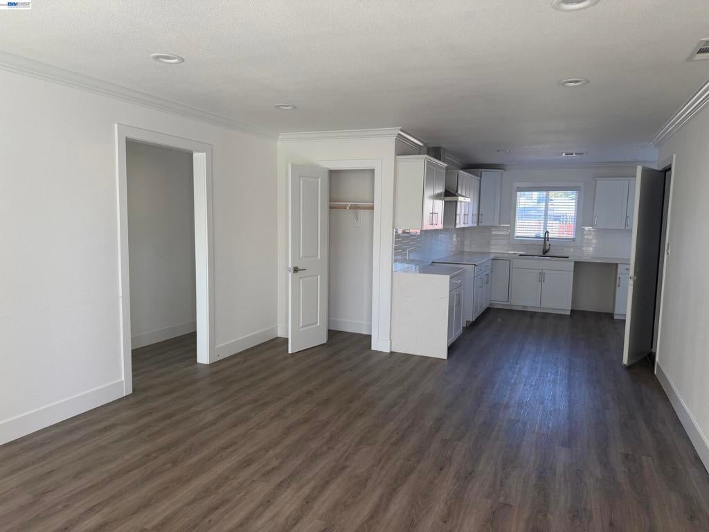 4719 Hibiscus Rd