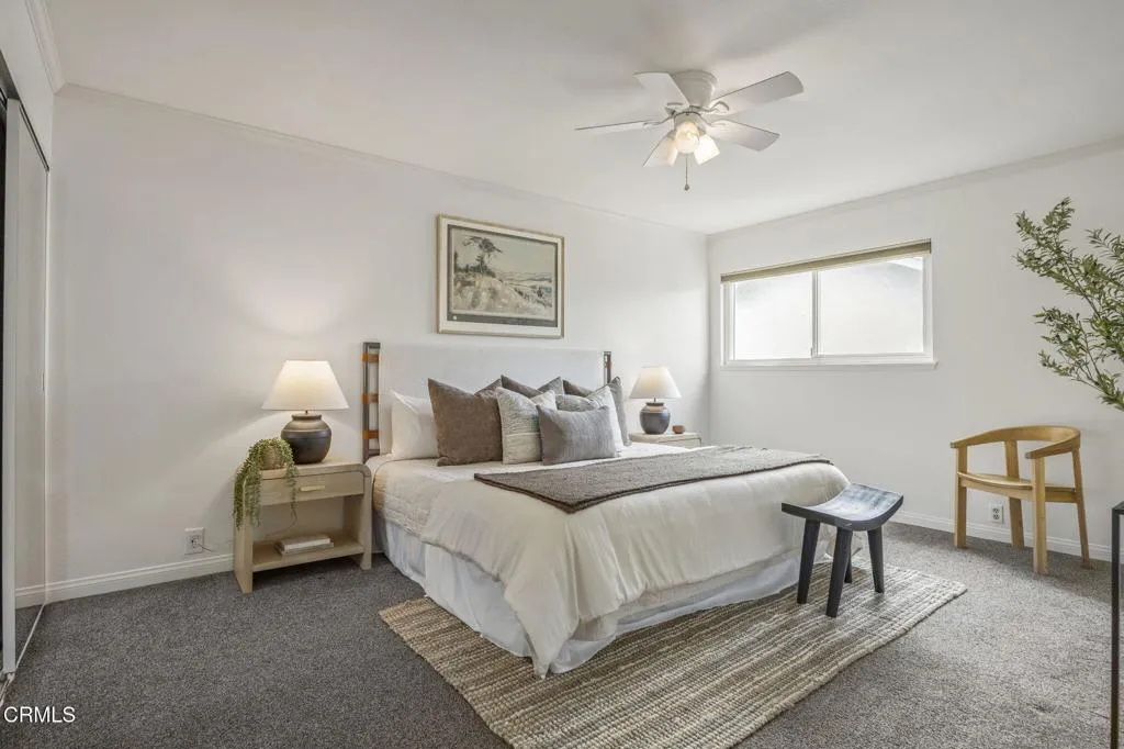 Ventura, California 93001, United States, 2 Bedrooms Bedrooms, ,2 BathroomsBathrooms,Residential,Active,111600