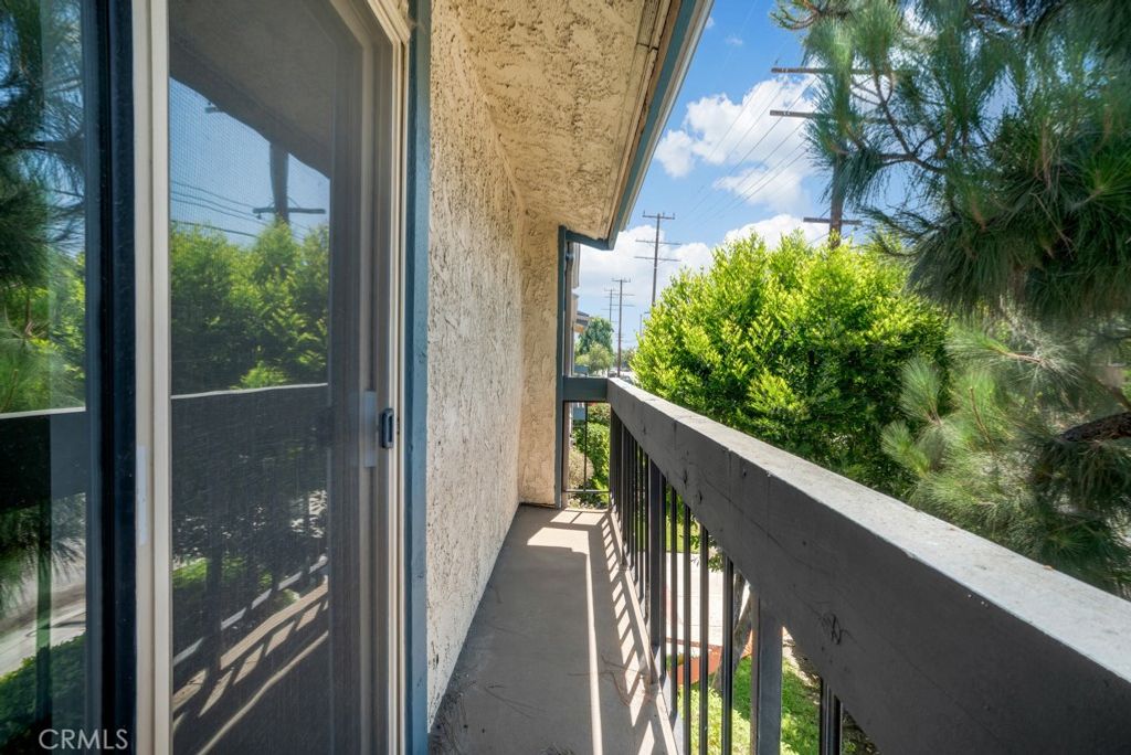 listing image 130727688871493031963