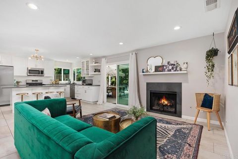 1744 Calle Jules Vista CA 92084
