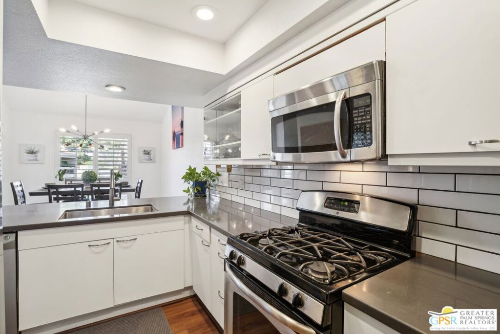 Canyon Shores - Residential