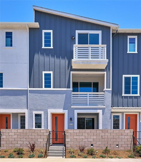 Photo of 1478 Sea LN, San Pedro, CA 90732 (MLS # AR26183341)
