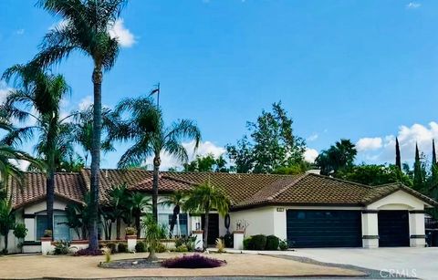 Photo of 1854 Natalie Lane, Riverside, CA 92506 (MLS # IV26090346)