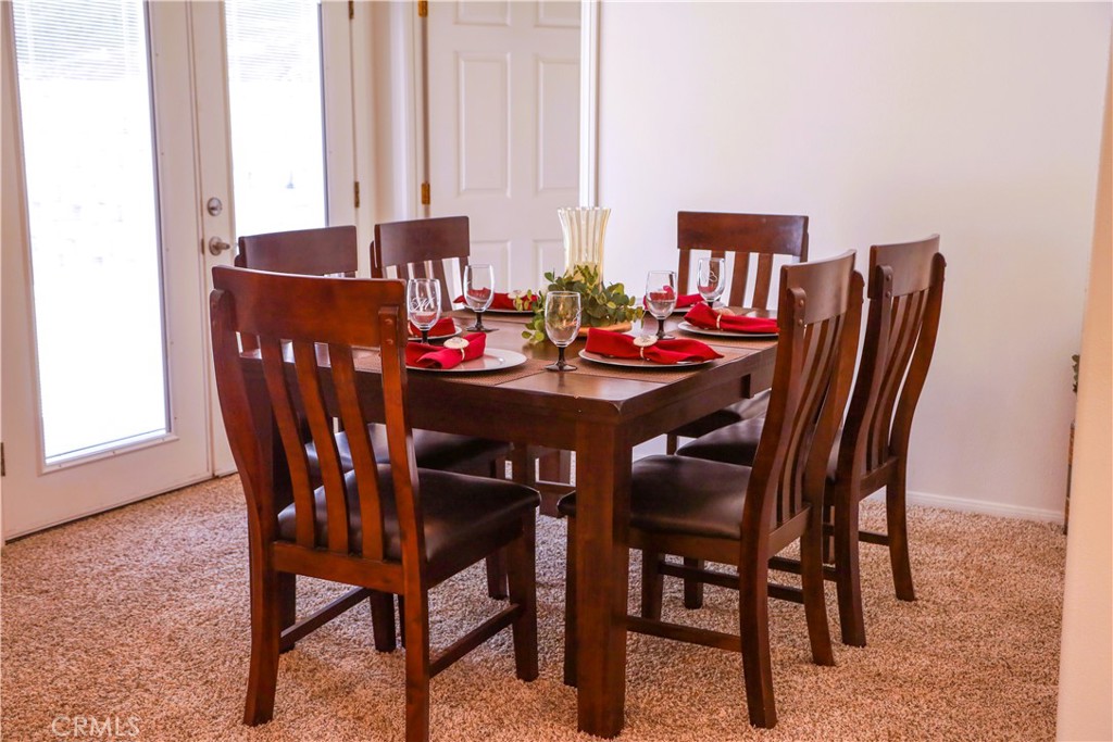 Venture (VNTR) - Residential Lease