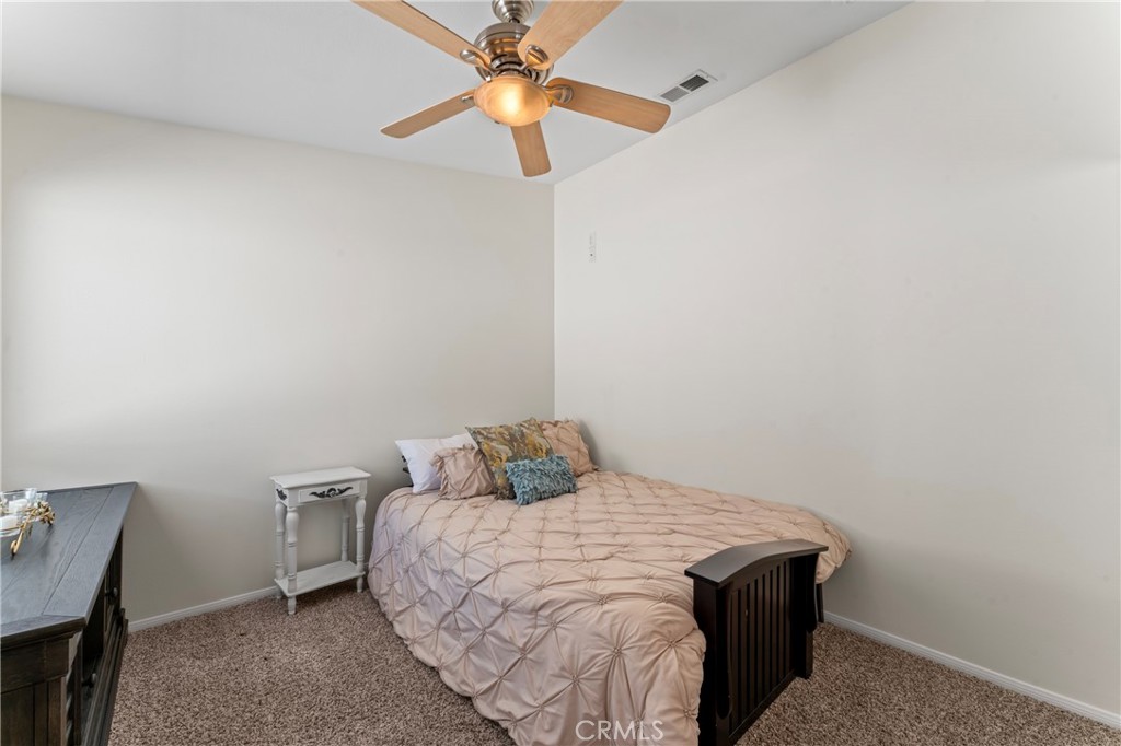 Venture (VNTR) - Residential Lease